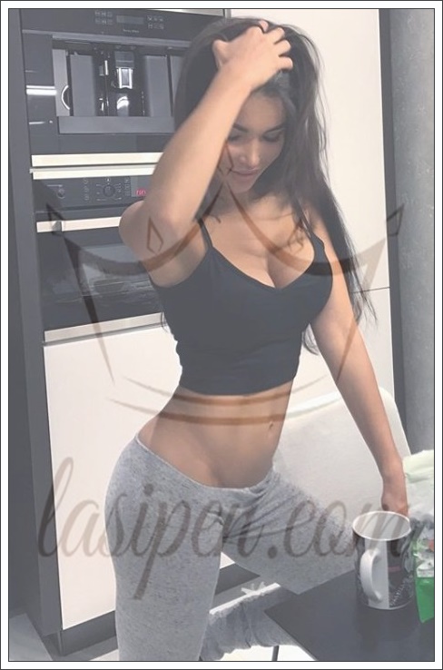 Akbatı Ucuz Escort